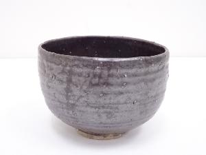 紫行造　鉄釉茶碗